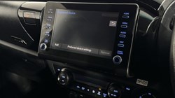 2024 (24) TOYOTA COMMERCIAL HILUX Invincible X D/Cab Pick Up 2.8 D-4D Auto 5453138