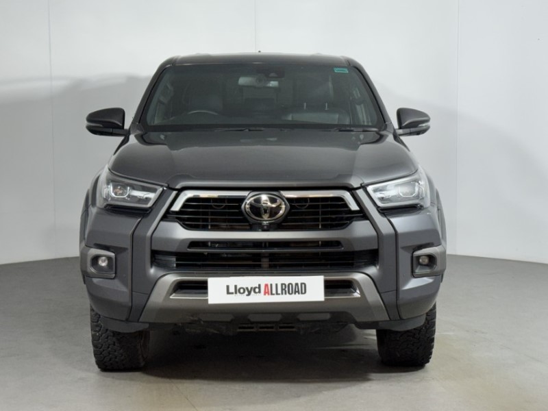 2024 (24) TOYOTA COMMERCIAL HILUX Invincible X D/Cab Pick Up 2.8 D-4D Auto 5453172