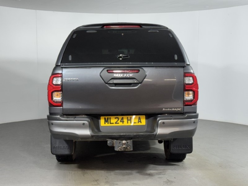 2024 (24) TOYOTA COMMERCIAL HILUX Invincible X D/Cab Pick Up 2.8 D-4D Auto 5453161