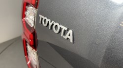 2024 (24) TOYOTA COMMERCIAL HILUX Invincible X D/Cab Pick Up 2.8 D-4D Auto 5453157