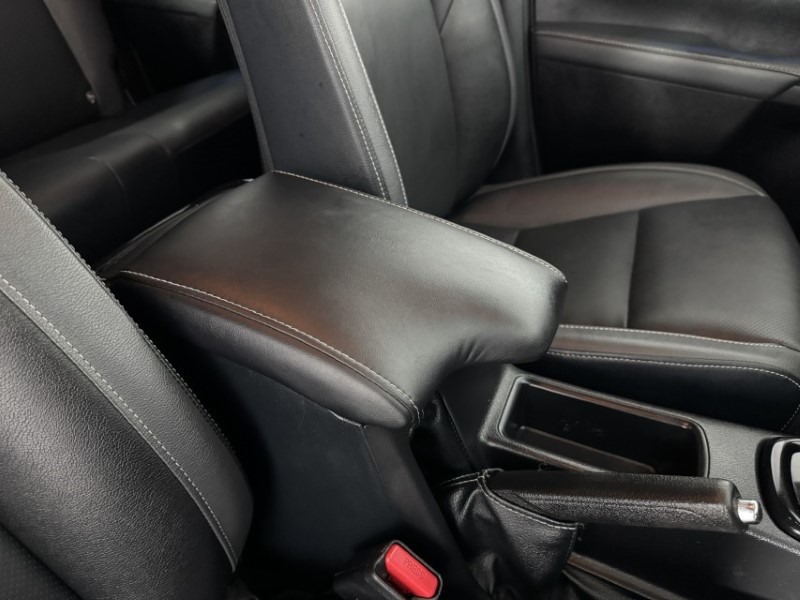 2024 (24) TOYOTA COMMERCIAL HILUX Invincible X D/Cab Pick Up 2.8 D-4D Auto 5453147