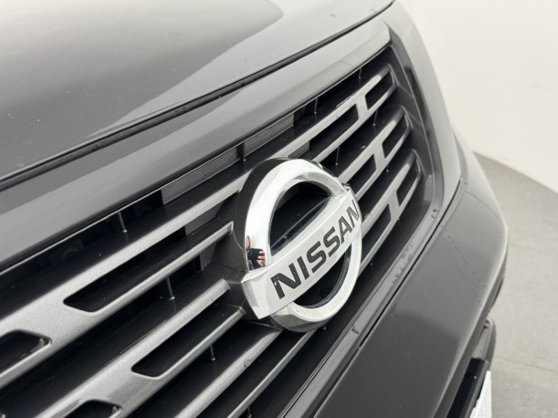 2020 (20) NISSAN COMMERCIAL NAVARA Double Cab Pick Up N-Guard 2.3dCi 190 TT 4WD Auto 5431752