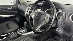2020 (20) NISSAN COMMERCIAL NAVARA Double Cab Pick Up N-Guard 2.3dCi 190 TT 4WD Auto 5431747