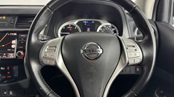 2020 (20) NISSAN COMMERCIAL NAVARA Double Cab Pick Up N-Guard 2.3dCi 190 TT 4WD Auto 5431725