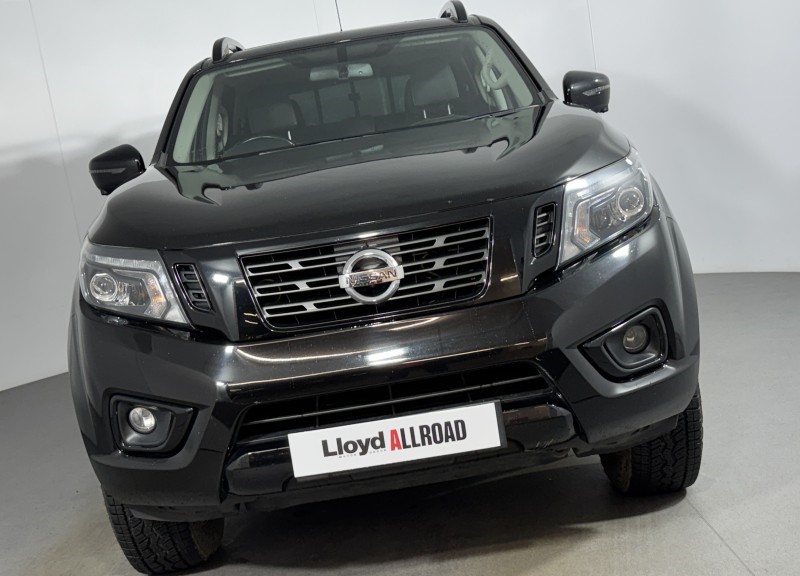 2020 (20) NISSAN COMMERCIAL NAVARA Double Cab Pick Up N-Guard 2.3dCi 190 TT 4WD Auto 5431784