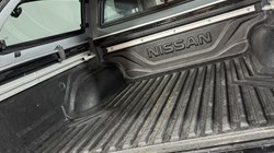 2020 (20) NISSAN COMMERCIAL NAVARA Double Cab Pick Up N-Guard 2.3dCi 190 TT 4WD Auto 5431759