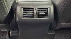 2020 (20) NISSAN COMMERCIAL NAVARA Double Cab Pick Up N-Guard 2.3dCi 190 TT 4WD Auto 5431769