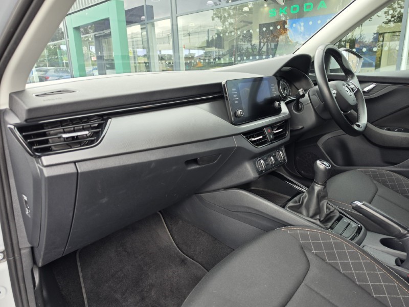 2021 (21) SKODA KAMIQ 1.0 TSI 110 SE 5dr 5837216