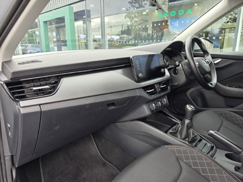 2021 (21) SKODA KAMIQ 1.0 TSI 110 SE 5dr 5837217