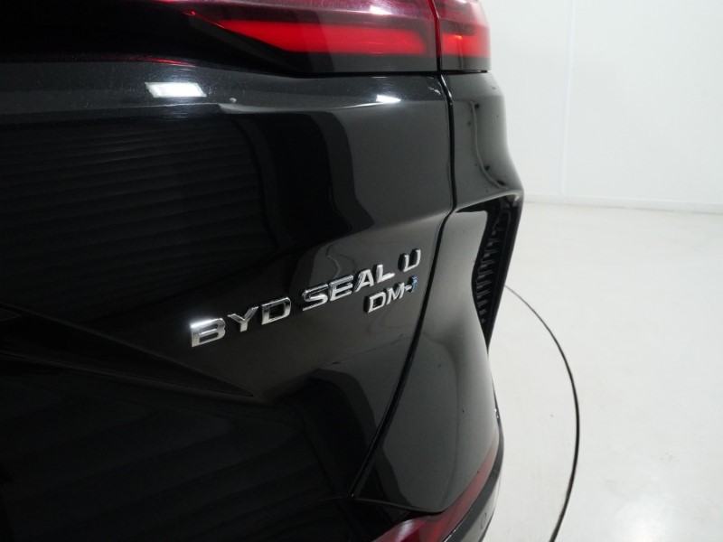 2025 (25) BYD SEAL U 1.5 DM-i AWD Design 5dr Auto 5446370