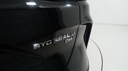 2025 (25) BYD SEAL U 1.5 DM-i AWD Design 5dr Auto 5446370