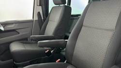 2023 (23) VOLKSWAGEN COMMERCIAL TRANSPORTER 2.0 TDI 110 Highline Kombi Van 5457705