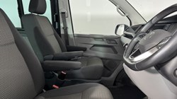 2023 (23) VOLKSWAGEN COMMERCIAL TRANSPORTER 2.0 TDI 110 Highline Kombi Van 5457691