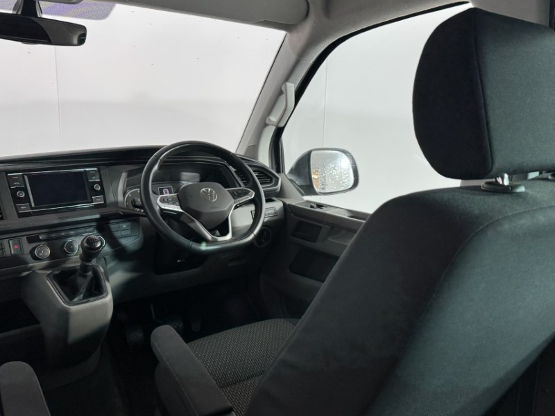 2023 (23) VOLKSWAGEN COMMERCIAL TRANSPORTER 2.0 TDI 110 Highline Kombi Van 5457704