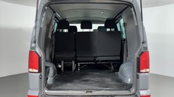 2023 (23) VOLKSWAGEN COMMERCIAL TRANSPORTER 2.0 TDI 110 Highline Kombi Van 5457700