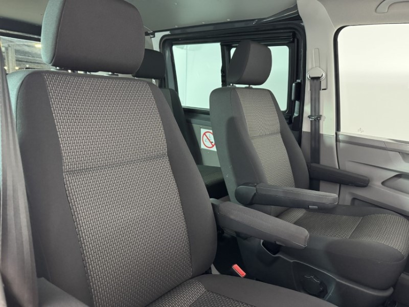 2023 (23) VOLKSWAGEN COMMERCIAL TRANSPORTER 2.0 TDI 110 Highline Kombi Van 5457689