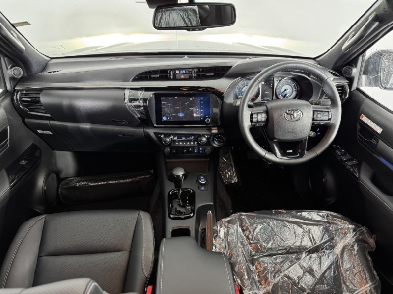 2026 (26) TOYOTA COMMERCIAL HILUX Invincible X D/Cab Pick Up 2.8 D 48V Auto 5442013