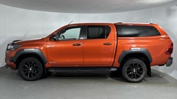 2021 (71) TOYOTA COMMERCIAL HILUX Invincible X D/Cab Pick Up 2.8 D-4D Auto 5454007