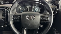 2021 (71) TOYOTA COMMERCIAL HILUX Invincible X D/Cab Pick Up 2.8 D-4D Auto 5453936