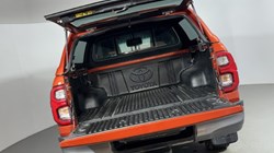 2021 (71) TOYOTA COMMERCIAL HILUX Invincible X D/Cab Pick Up 2.8 D-4D Auto 5453982