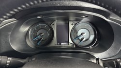 2021 (71) TOYOTA COMMERCIAL HILUX Invincible X D/Cab Pick Up 2.8 D-4D Auto 5454304