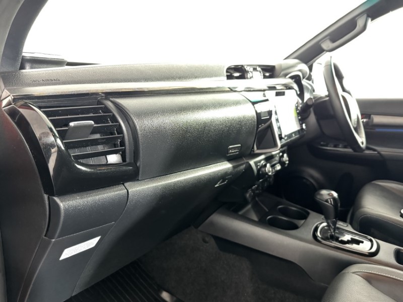 2021 (71) TOYOTA COMMERCIAL HILUX Invincible X D/Cab Pick Up 2.8 D-4D Auto 5453996