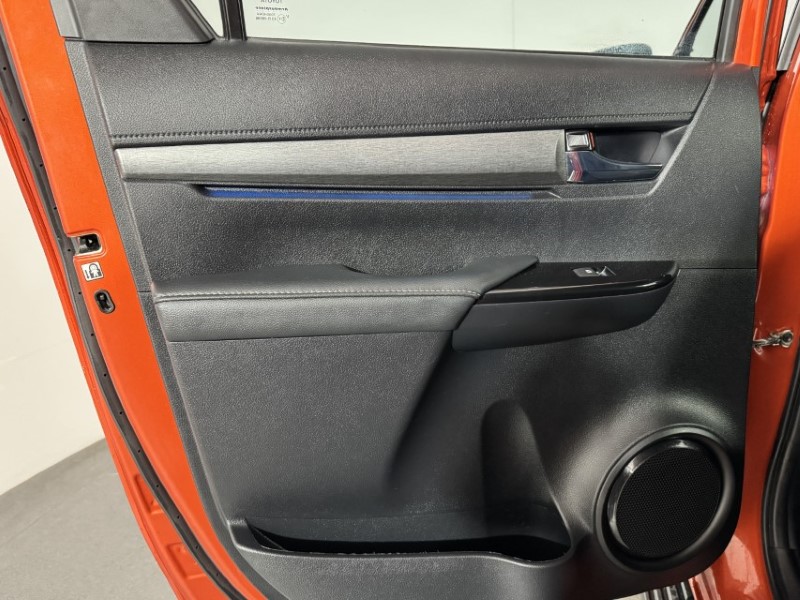 2021 (71) TOYOTA COMMERCIAL HILUX Invincible X D/Cab Pick Up 2.8 D-4D Auto 5453986