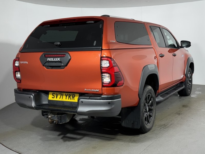 2021 (71) TOYOTA COMMERCIAL HILUX Invincible X D/Cab Pick Up 2.8 D-4D Auto 5454010