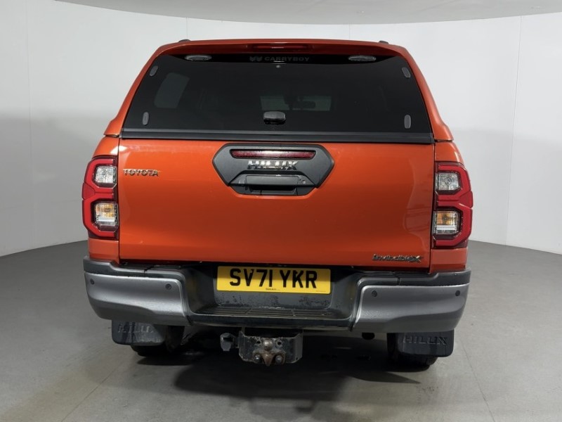 2021 (71) TOYOTA COMMERCIAL HILUX Invincible X D/Cab Pick Up 2.8 D-4D Auto 5454201