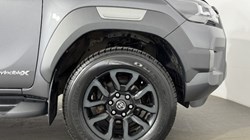2023 (72) TOYOTA COMMERCIAL HILUX Invincible X D/Cab Pick Up 2.8 D-4D Auto 5480135