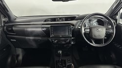 2023 (72) TOYOTA COMMERCIAL HILUX Invincible X D/Cab Pick Up 2.8 D-4D Auto 5480144