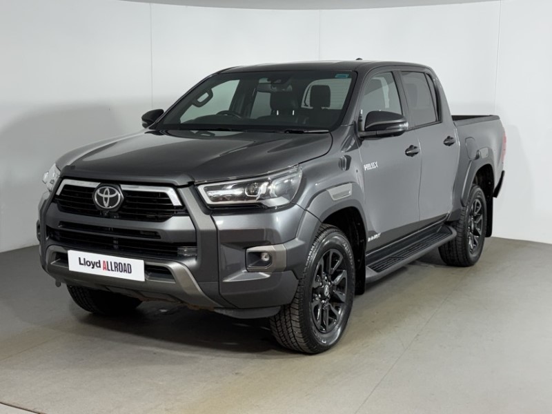 2023 (72) TOYOTA COMMERCIAL HILUX Invincible X D/Cab Pick Up 2.8 D-4D Auto 5480150