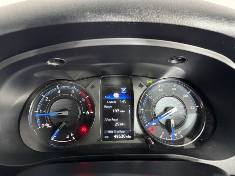 2023 (72) TOYOTA COMMERCIAL HILUX Invincible X D/Cab Pick Up 2.8 D-4D Auto 5480117