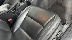 2023 (72) TOYOTA COMMERCIAL HILUX Invincible X D/Cab Pick Up 2.8 D-4D Auto 5480132