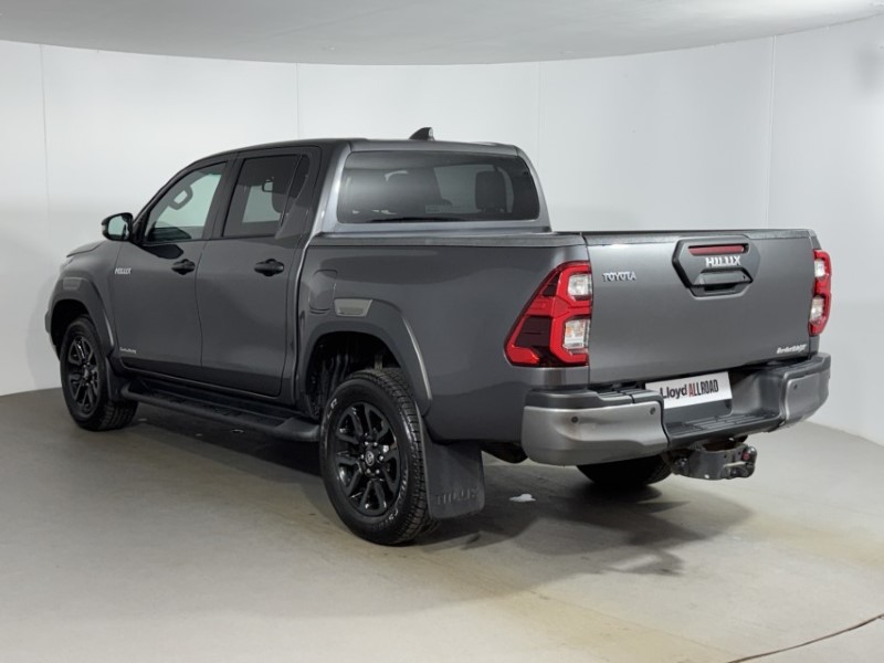 2023 (72) TOYOTA COMMERCIAL HILUX Invincible X D/Cab Pick Up 2.8 D-4D Auto