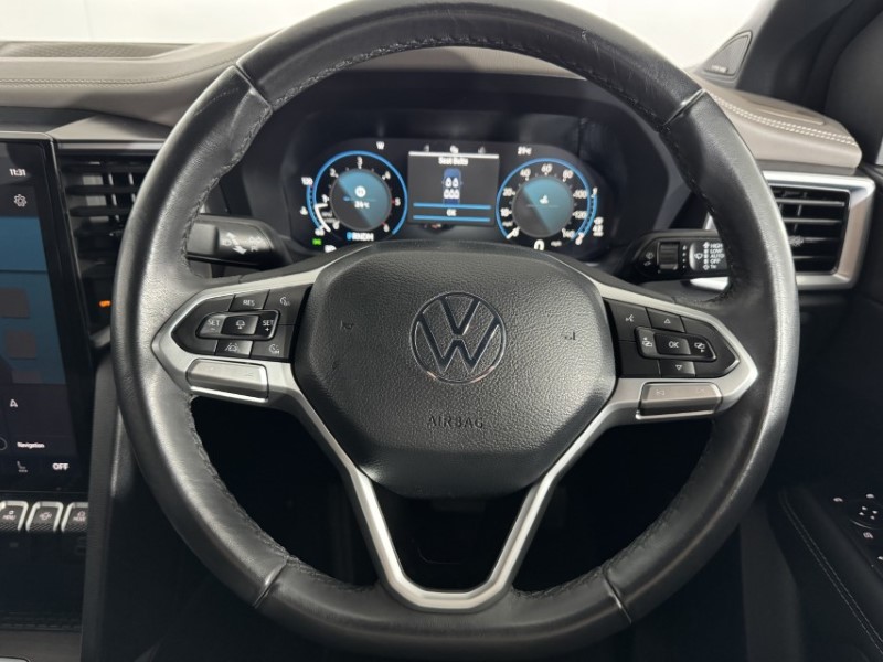 2023 (73) VOLKSWAGEN COMMERCIAL AMAROK D/Cab Pick Up Style 3.0 V6 TDI 240 4MOTION Auto 5528387