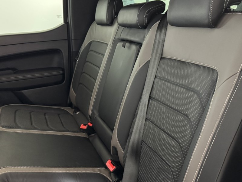 2023 (73) VOLKSWAGEN COMMERCIAL AMAROK D/Cab Pick Up Style 3.0 V6 TDI 240 4MOTION Auto 5528421