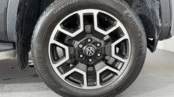 2023 (73) VOLKSWAGEN COMMERCIAL AMAROK D/Cab Pick Up Style 3.0 V6 TDI 240 4MOTION Auto 5528407