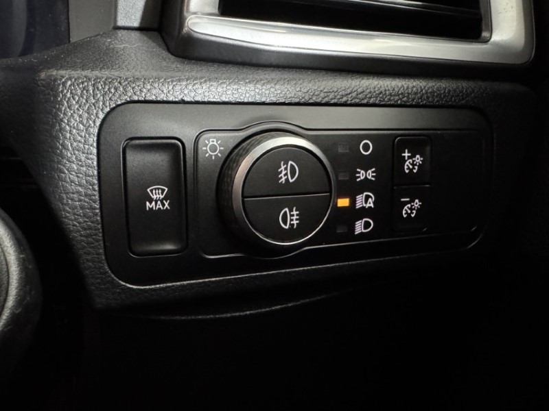 2023 (73) VOLKSWAGEN COMMERCIAL AMAROK D/Cab Pick Up Style 3.0 V6 TDI 240 4MOTION Auto 5528404