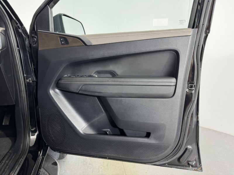 2023 (73) VOLKSWAGEN COMMERCIAL AMAROK D/Cab Pick Up Style 3.0 V6 TDI 240 4MOTION Auto 5528405