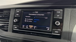2024 (74) VOLKSWAGEN COMMERCIAL TRANSPORTER 2.0 TDI 110 Highline Van 5484184