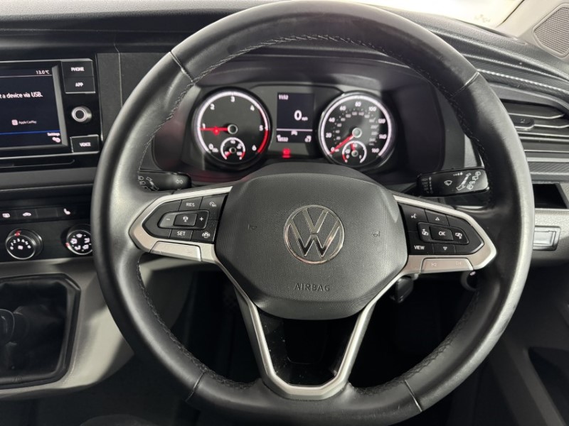 2024 (74) VOLKSWAGEN COMMERCIAL TRANSPORTER 2.0 TDI 110 Highline Van 5484170