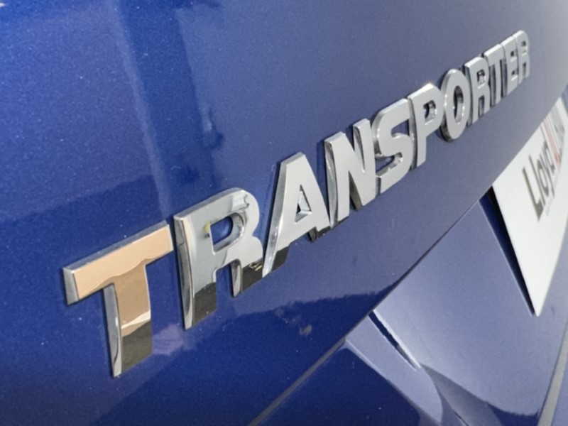 2024 (74) VOLKSWAGEN COMMERCIAL TRANSPORTER 2.0 TDI 110 Highline Van 5484200