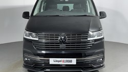 2022 (22) VOLKSWAGEN COMMERCIAL T32 TRANSPORTER 2.0 TDI 150 Highline Kombi Van DSG 5499634