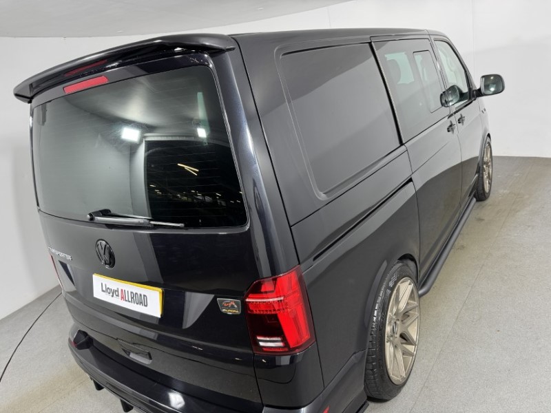 2022 (22) VOLKSWAGEN COMMERCIAL T32 TRANSPORTER 2.0 TDI 150 Highline Kombi Van DSG 5499615
