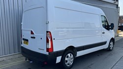 2022 (22) RENAULT COMMERCIAL MASTER MM33dCi 135 Business PLUS Medium Roof Van 5601774