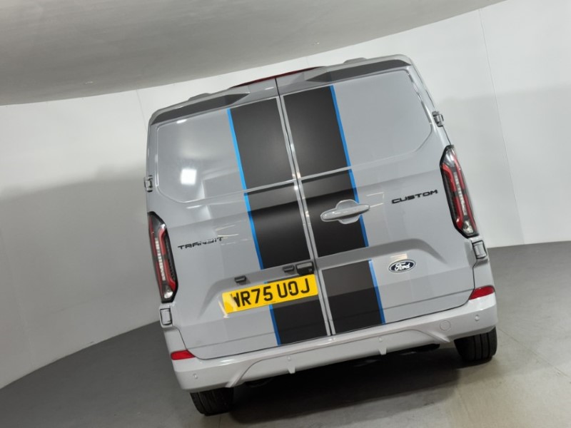 2025 (75) FORD COMMERCIAL TRANSIT CUSTOM 2.0 EcoBlue 150ps H1 Van Sport 5535059