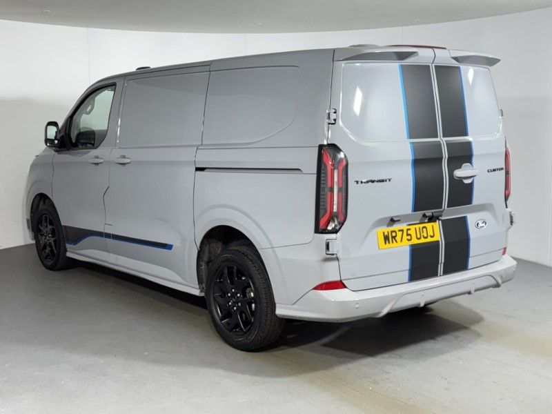2025 (75) FORD COMMERCIAL TRANSIT CUSTOM 2.0 EcoBlue 150ps H1 Van Sport 1