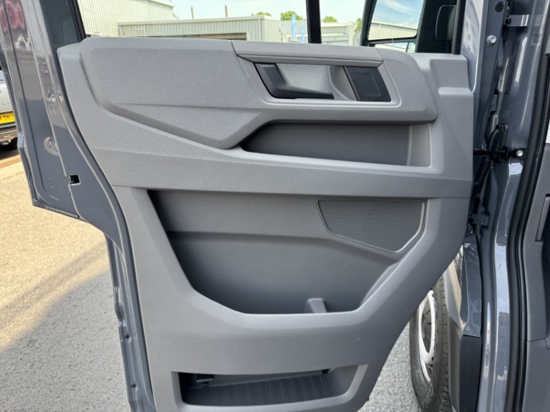 2026 (26) VOLKSWAGEN CRAFTER CR35 2.0 TDI 177PS Commerce Plus High Roof Van Auto 5538403