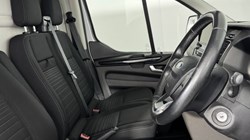 2022 (22) FORD COMMERCIAL TRANSIT CUSTOM 2.0 EcoBlue 130ps Low Roof Limited Van 5661923